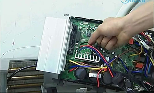 南充美的空调电话是多少